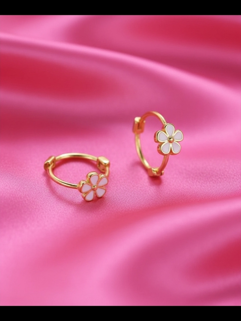 925 Silver Minimalist Daisy Hoop Earrings - Gold-plated